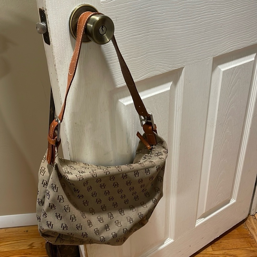 Dooney  Bourke Sak handbag